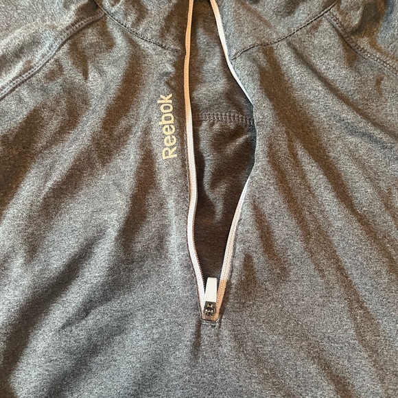 Reebok Women’s Charcoal Pullover - Picture 2 of 4